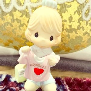 👸 Precious Moments Princess Figurine👸